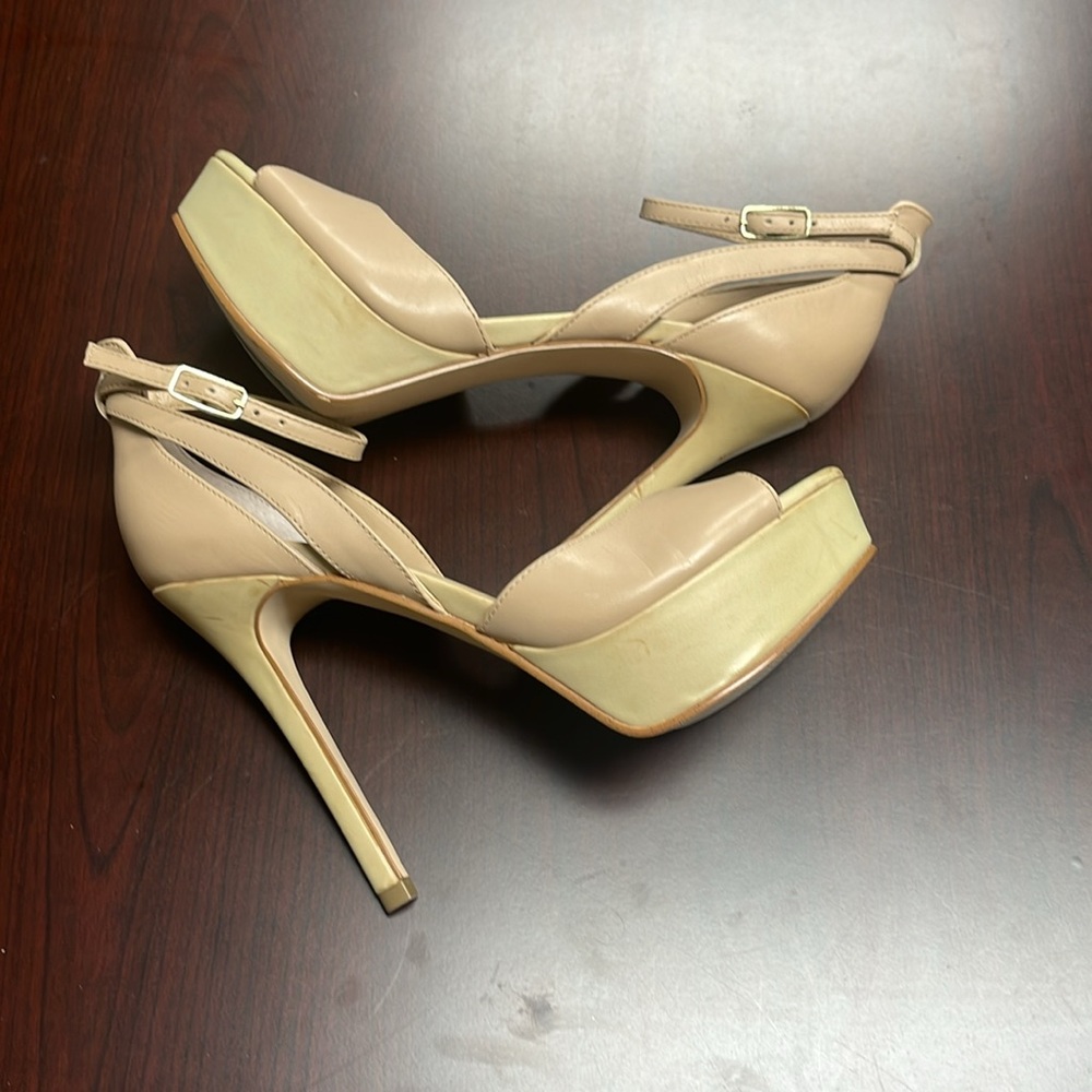 $13, NWT Shoes - Picture 4 of 6